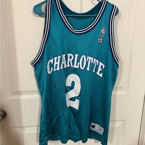 Vintage Champion Charlotte Hornets #2 Larry Johnson Jersey Size 44 (Teal)